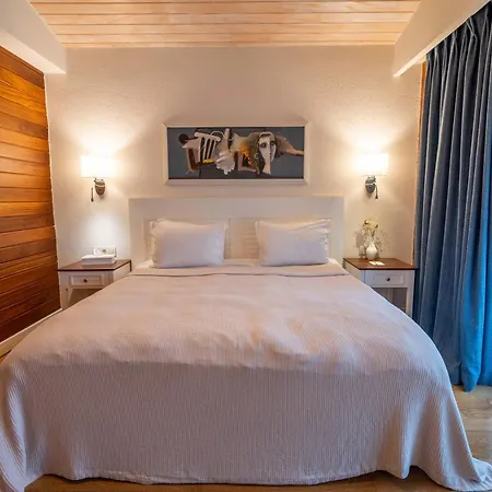 Kimera Lounge Boutique & Çıralı