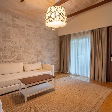Kimera Lounge Boutique & Resort 2*