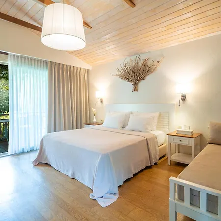 Kimera Lounge Boutique & 2*