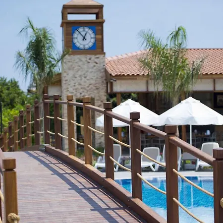 Üdülőközpont Kimera Lounge Boutique & 2*