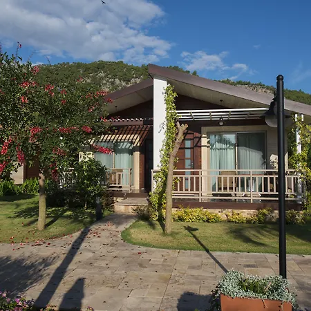 Kimera Lounge Boutique & Çıralı