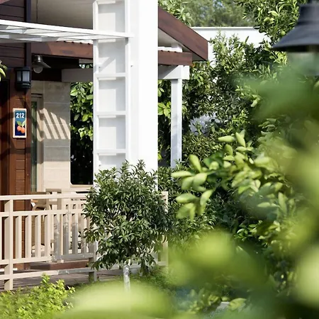 Kimera Lounge Boutique & 2*