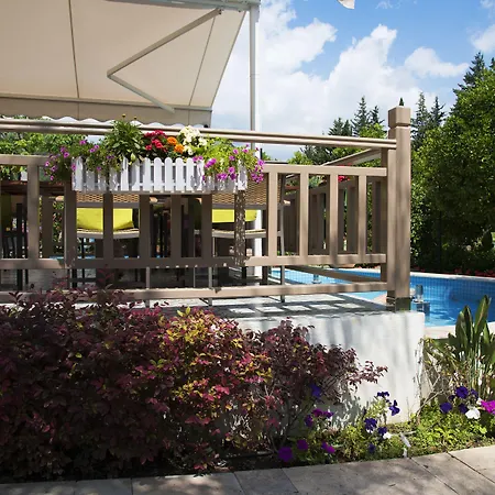 Kimera Lounge Boutique & Çıralı