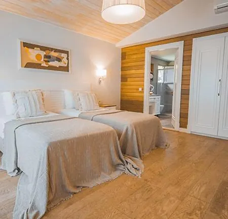 Kimera Lounge Boutique & Çıralı
