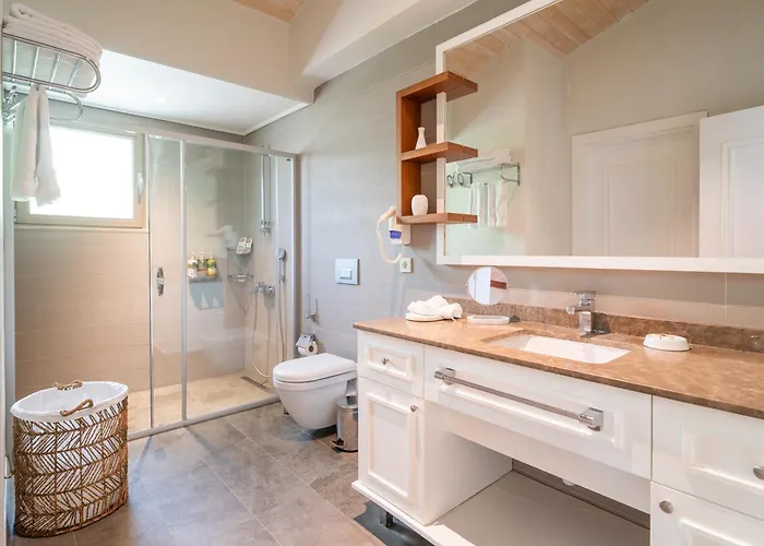 키메라 호텔 2* Çıralı